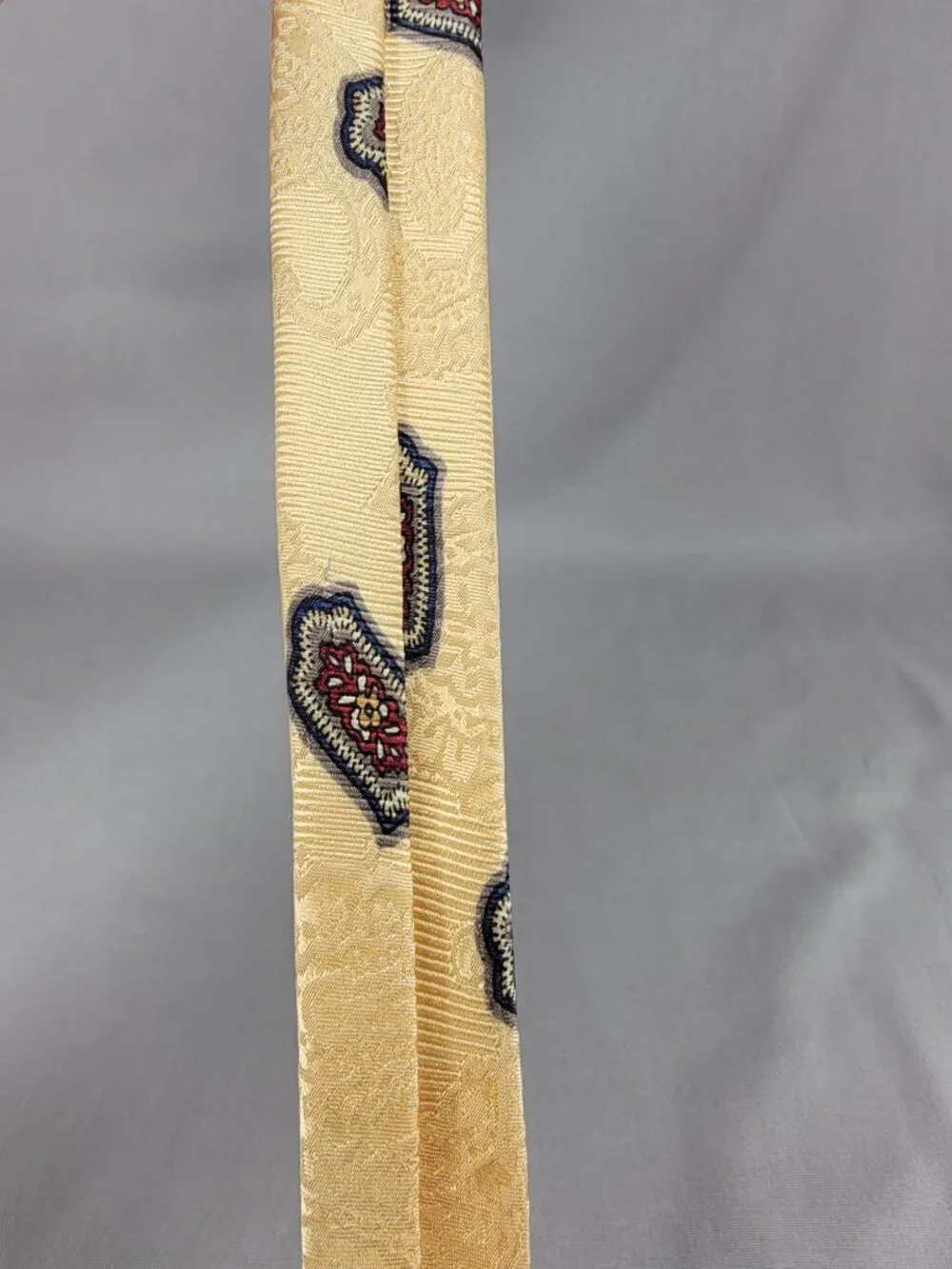 Vtg Robert Talbott Best of Class Silk Necktie Tie Mens Yellow Red Geometric USA